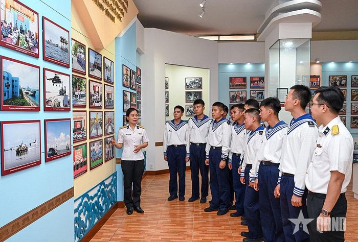 Tham quan tư liệu, hình ảnh về lịch sử Lữ đoàn 125.