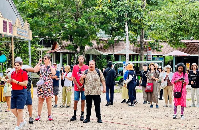 Chương trình nhận được sự quan tâm và hưởng ứng của đông đảo du khách trong và ngoài nước.