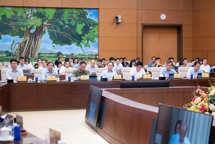 Đại biểu dự họp. Ảnh: CỔNG THÔNG TIN ĐIỆN TỬ QUỐC HỘI