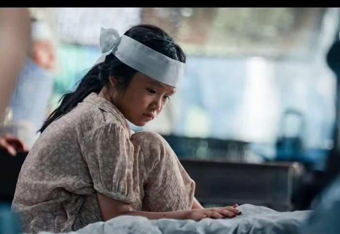 Gia Tuệ trong tạo hình bé Thương.