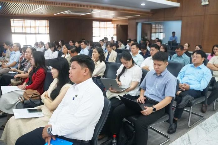 Đại diện các Sở GD&ĐT, các cơ sở đào tạo dự hội thảo. Ảnh: M.Tùng.