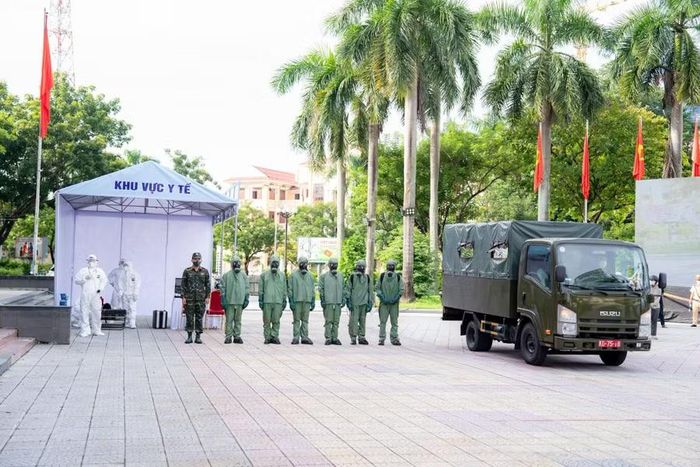 Các lực lượng làm nhiệm vụ trong diễn tập sự cố bức xạ và hạt nhân.