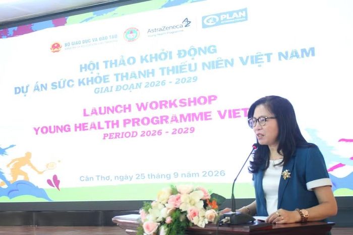 Bà Nguyễn Thị Lương Phong, Giám đốc đối ngoại Công ty AstraZeneca Việt Nam phát biểu tại Hội thảo.