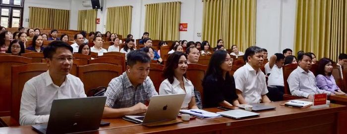 Quang cảnh buổi tập huấn. Ảnh NC.