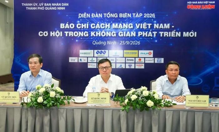  Diễn đàn do ông Lê Quốc Minh, Ủy viên Trung ương Đảng, Tổng Biên tập Báo Nhân Dân, Phó Trưởng Ban Tuyên giáo Trung ương, Chủ tịch Hội Nhà báo Việt Nam; ông Nguyễn Đức Lợi, Phó Chủ tịch Thường trực Hội Nhà báo Việt Nam; ông Vũ Quyết Tiến, Phó Bí thư Thành ủy, Chủ tịch Ủy ban MTTQ Việt Nam TP Quảng Ninh chủ trì. 