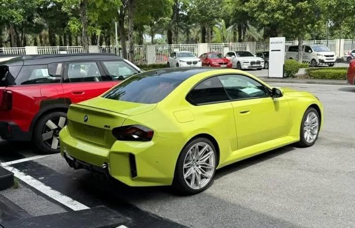 BMW M2 được phát triển từ 2 Series nhưng không đơn thuần là một phiên bản nâng cấp về kiểu dáng.