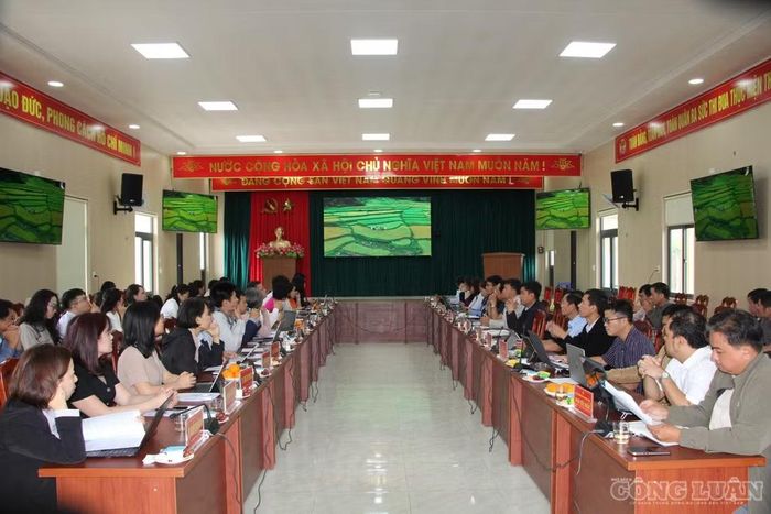 Xã Kon Plông “trải thảm đỏ”, mời chuyên gia tìm đường phát triển kinh tế