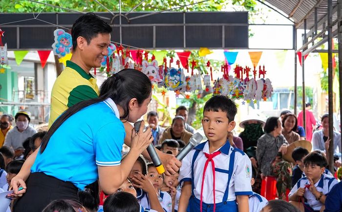 Sự kiện truyền thông “Hãy tự bảo vệ chính mình” gắn với Tết Trung thu năm 2026 ở xã Tân Ân, tỉnh Cà Mau.