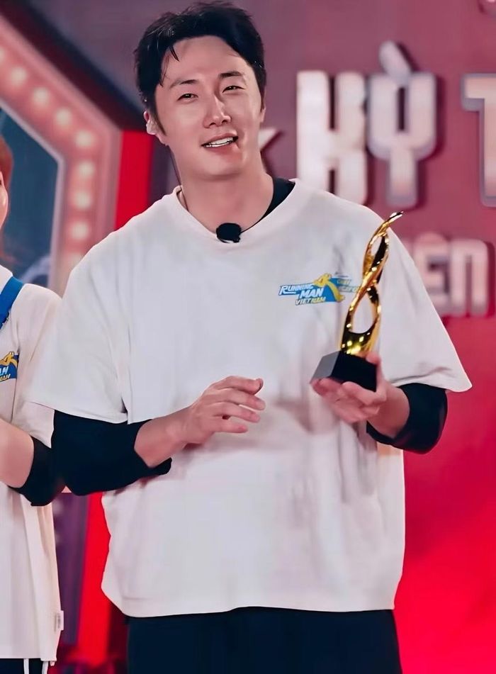 Jung Il Woo loại Trấn Thành sau màn đối đầu.