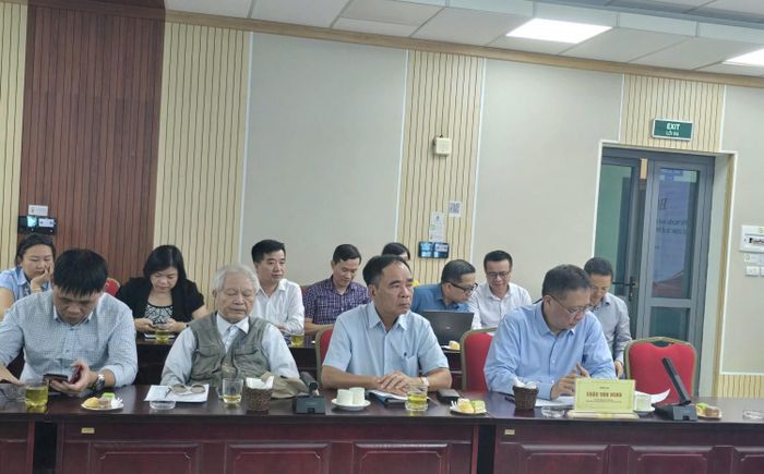 Hội thảo có sự tham dự của đông đảo chuyên gia, nhà khoa học, đại diện các hội, viện nghiên cứu, trường đại học và doanh nghiệp.