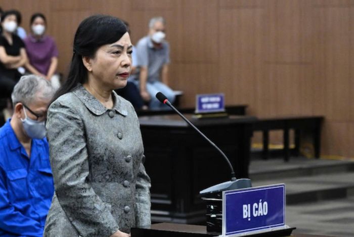 Bị cáo Nguyễn Thị Kim Tiến tại phiên tòa sơ thẩm. Ảnh: CTV