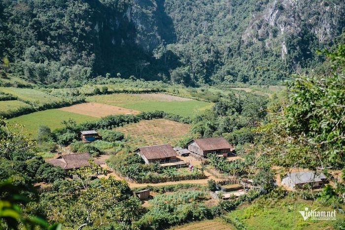 Một góc bản du lịch cộng đồng Net Zero Lân Nóng. Ảnh: Lannong.io.vn