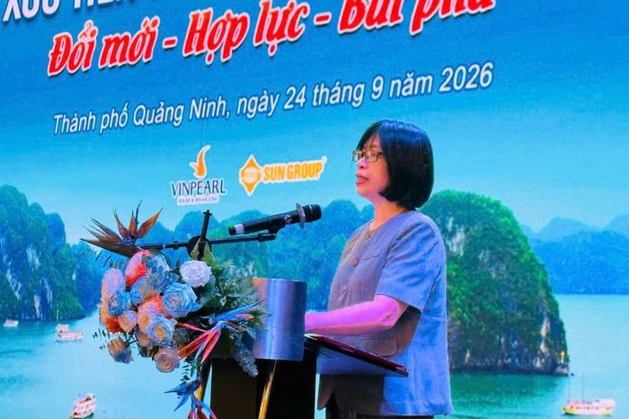  Phó Chủ tịch UBND tỉnh Gia Lai Nguyễn Thị Thanh Lịch phát biểu tham luận tại hội nghị. Ảnh: Phúc Anh
