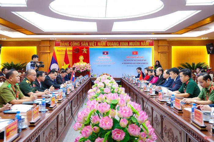 Toàn cảnh hội nghị.