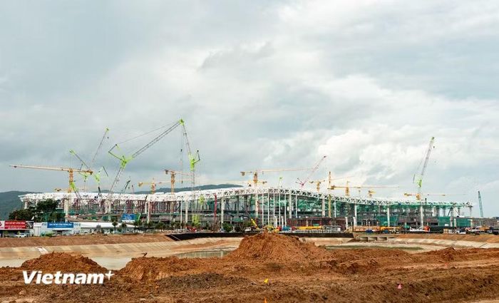 Giai đoạn 1 của Dự án mở rộng Cảng Hàng không quốc tế Phú Quốc sẽ đưa vào khai thác vào tháng 4/2027. (Ảnh: PV/Vietnam+)