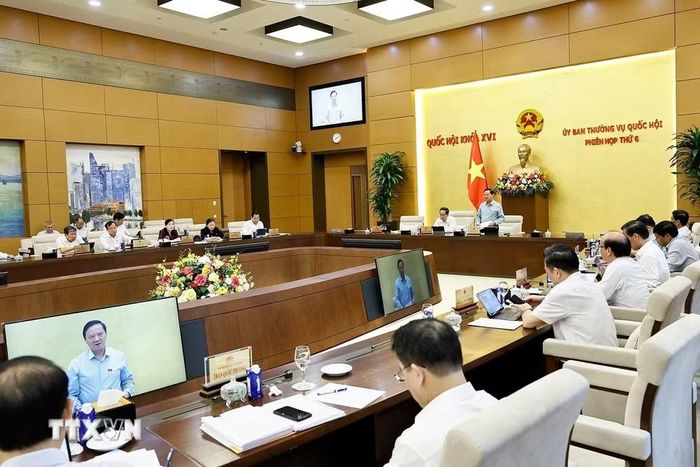 Phó Chủ tịch Quốc hội Nguyễn Khắc Định phát biểu. (Ảnh: Doãn Tấn/TTXVN)