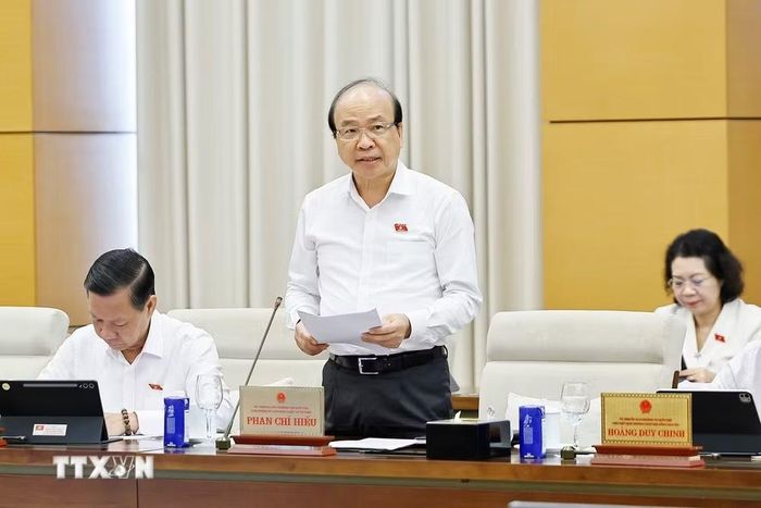 Chủ nhiệm Ủy ban Pháp luật và Tư pháp của Quốc hội Phan Chí Hiếu phát biểu. (Ảnh: Doãn Tấn/TTXVN)