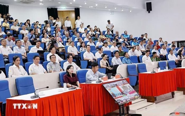 Cử tri phường Xuân Hòa, Thành phố Hồ Chí Minh dự hội nghị. (Ảnh: Doãn Tấn/TTXVN)