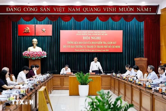 Ủy viên Bộ Chính trị, Bí thư Thành ủy Thành phố Hồ Chí Minh Trần Lưu Quang phát biểu. (Ảnh: Doãn Tấn/TTXVN)