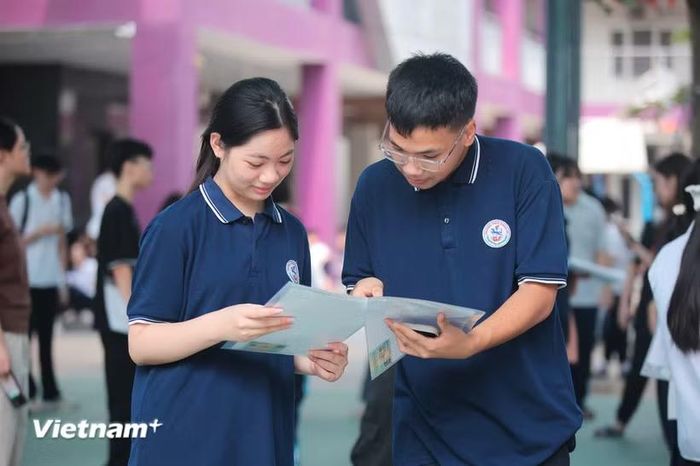 Thí sinh Hà Nội dự thi lớp 10. (Ảnh: Hoài Nam/Vietnam+)