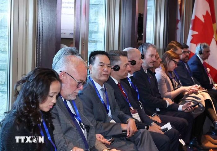 Các đại biểu tham dự Tọa đàm cấp cao doanh nghiệp Việt Nam-Canada. (Ảnh: Thống Nhất/TTXVN)