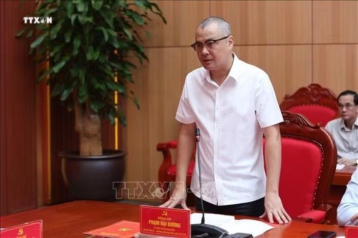 Đồng chí Phạm Đại Dương, Ủy viên Ban Chấp hành Trung ương Đảng, Bí thư Tỉnh ủy Phú Thọ, phát biểu tại Hội nghị.