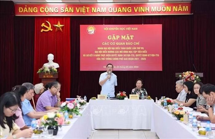 Hội Khuyến học Việt Nam gặp mặt lãnh đạo các cơ quan Trung ương, lãnh đạo và phóng viên các cơ quan báo chí, truyền thông. Ảnh: Thanh Tùng/TTXVN