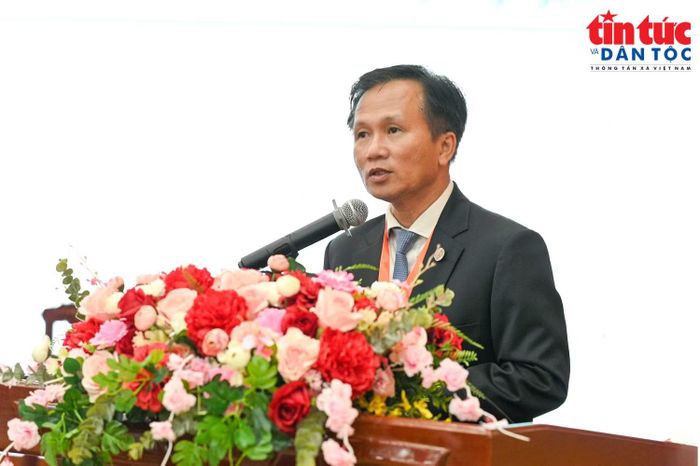 PGS. Tiến sĩ, bác sĩ Phùng Nguyễn Thế Nguyên, Hiệu trưởng Trường Y, Đại học Y Dược TP Hồ Chí Minh phát biểu tại sự kiện.