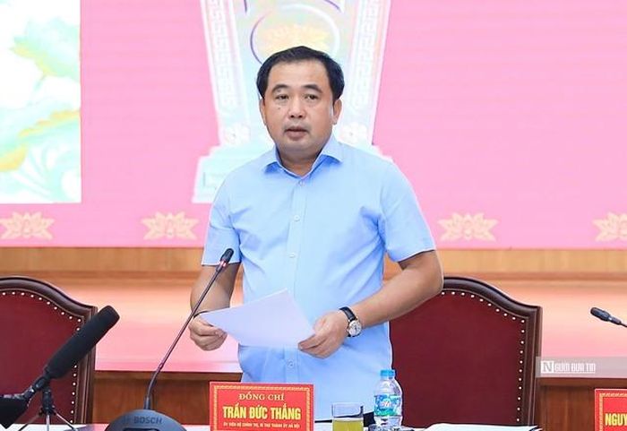 Bí thư Thành ủy Hà Nội Trần Đức Thắng phát biểu kết luận (Ảnh: Quang Thái).