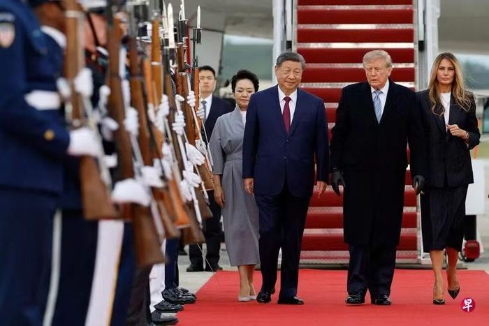 Ông Tập Cận Bình thăm chính thức Mỹ sau 11 năm là sự kiện nổi bật nhưng báo chí Mỹ đưa tin dè dặt do tẩy chay ông Trump sau khi Nhà Trắng ban lệnh cấm tiếp cận đối với 3 cơ quan truyền thông lớn. Ảnh: AFP,