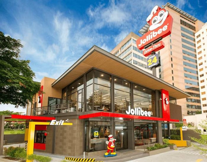 Jollibee Foods Corporation sở hữu chuỗi gà rán cùng tên.