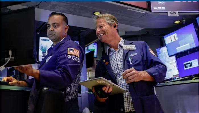 Chứng khoán Mỹ: Nasdaq lập kỷ lục mới