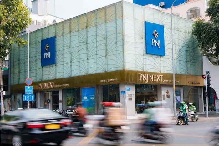 PNJ đẩy mạnh nâng cấp hệ thống bán lẻ trang sức. Ảnh: Minh Trường
