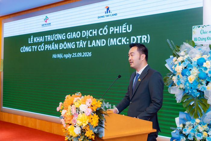 Ông Nguyễn Thái Bình, Chủ tịch HĐQT Đông Tây Land chia sẻ tại sự kiện. Ảnh: DNCC.
