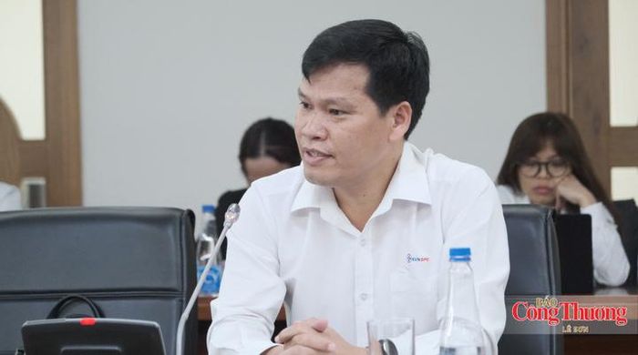 Ông Bùi Quốc Hoan, Phó Tổng giám đốc Tổng công ty Điện lực miền Nam.