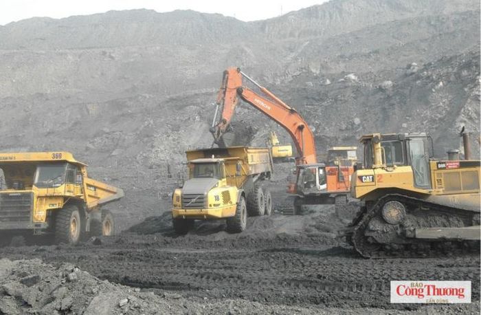 Công tác thẩm định đề án điều tra địa chất, khoáng sản được thực hiện theo các nội dung quy định tại Thông tư 51/2026/TT-BCT.