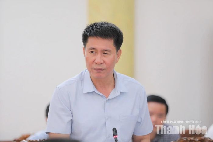Bí thư Đảng ủy, Chủ tịch HĐND phường Quảng Phú Trịnh Tuấn Thành phát biểu tại buổi làm việc.