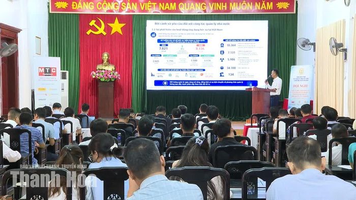 Hội nghị cập nhật những quy định mới về bảo đảm an toàn bức xạ trong lĩnh vực y tế và công nghiệp cho đại biểu tham dự.