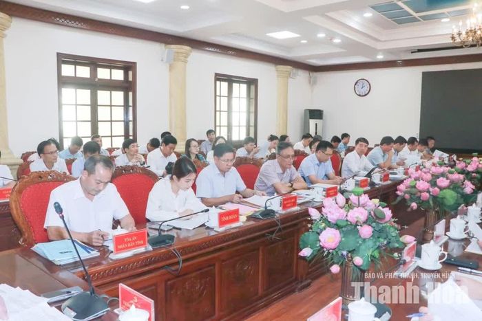 Thành viên Đoàn kiểm tra, giám sát dự hội nghị.