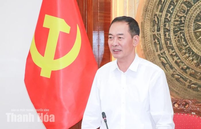 Phó Bí thư Tỉnh ủy Trịnh Tuấn Sinh phát biểu kết luận hội nghị.