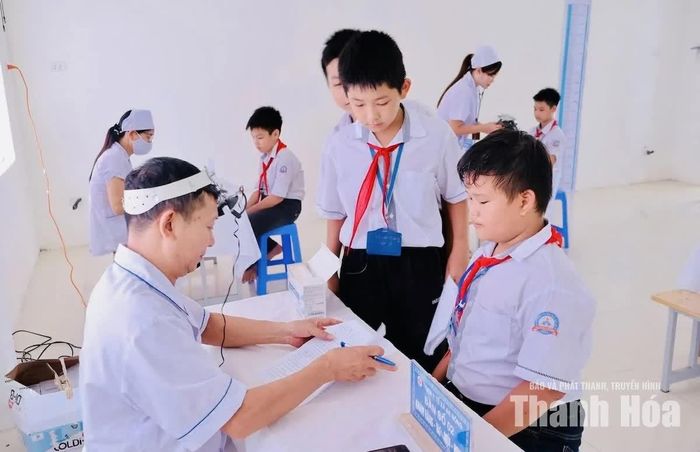 Đến ngày 10/9/2026, tỷ lệ người dân trên địa bàn tỉnh Thanh Hóa được khám sức khỏe, khám sàng lọc miễn phí đạt gần 50% dân số.