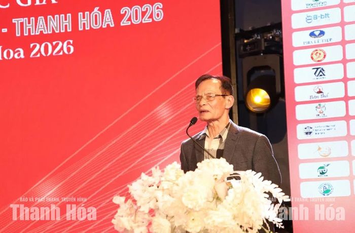 Tiến sĩ, chuyên gia kinh tế Lê Xuân Nghĩa trao đổi các giải pháp quản trị tài chính, dòng tiền.