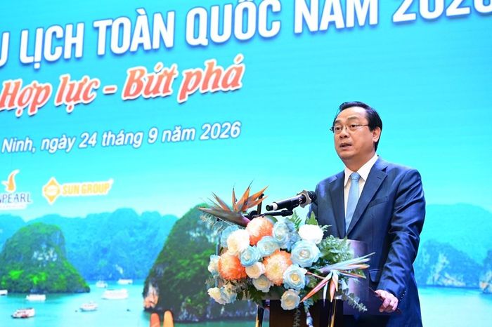 Cục trưởng Cục Du lịch Quốc gia Việt Nam Nguyễn Trùng Khánh cho biết, việc tổ chức hai hội nghị trong một ngày đã thể hiện cách tiếp cận mới, liên thông giữa lữ hành và xúc tiến du lịch. Ảnh: Cục Du lịch Quốc gia Việt Nam