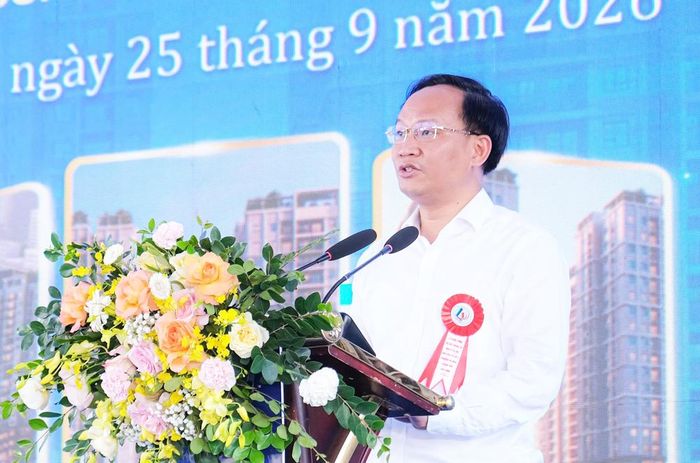  Phó Chủ tịch UBND thành phố Phạm Văn Thịnh phát biểu chỉ đạo tại lễ khởi công.  