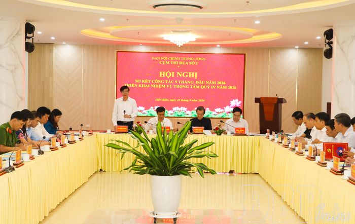 Đồng chí Chu Xuân Trường, Ủy viên Ban Thường vụ Tỉnh ủy, Trưởng Ban Nội chính Tỉnh ủy phát biểu tại hội nghị.