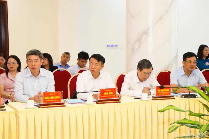 Đại biểu các tỉnh thuộc Cụm Thi đua số I dự hội nghị.