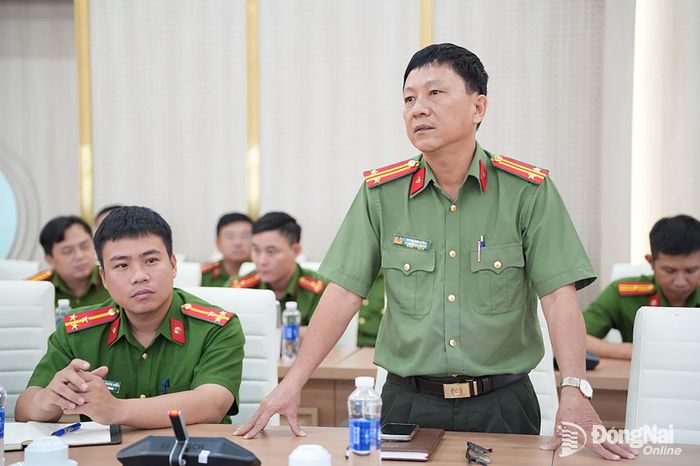 Công an các đơn vị, địa phương phát biểu tại hội nghị. Ảnh: T.V