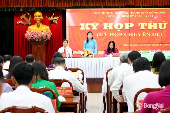 Quang cảnh kỳ họp. Ảnh: Hồ Thảo