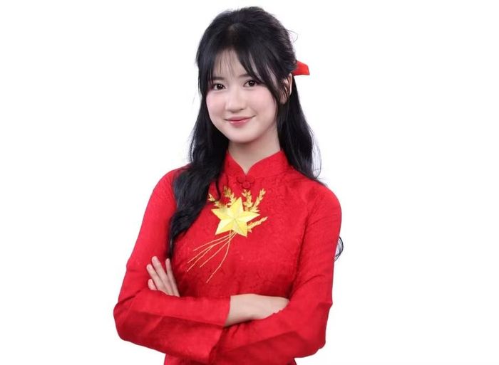  Đỗ Tuệ Anh - học sinh lớp 12 chuyên tiếng Trung, Trường THPT chuyên Chu Văn An (Lạng Sơn). Ảnh: NVCC 