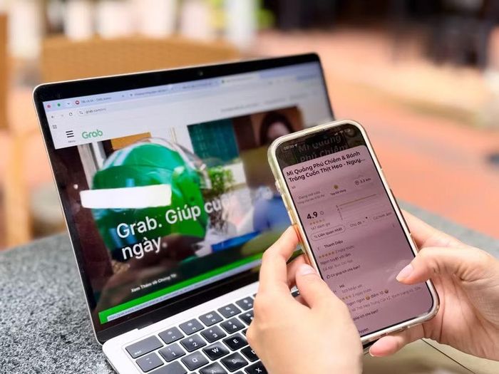 Quán chỉ tồn tại trên app sẽ phải công khai những thông tin liên quan đến điều kiện kinh doanh ăn uống. Ảnh: Phương Vi